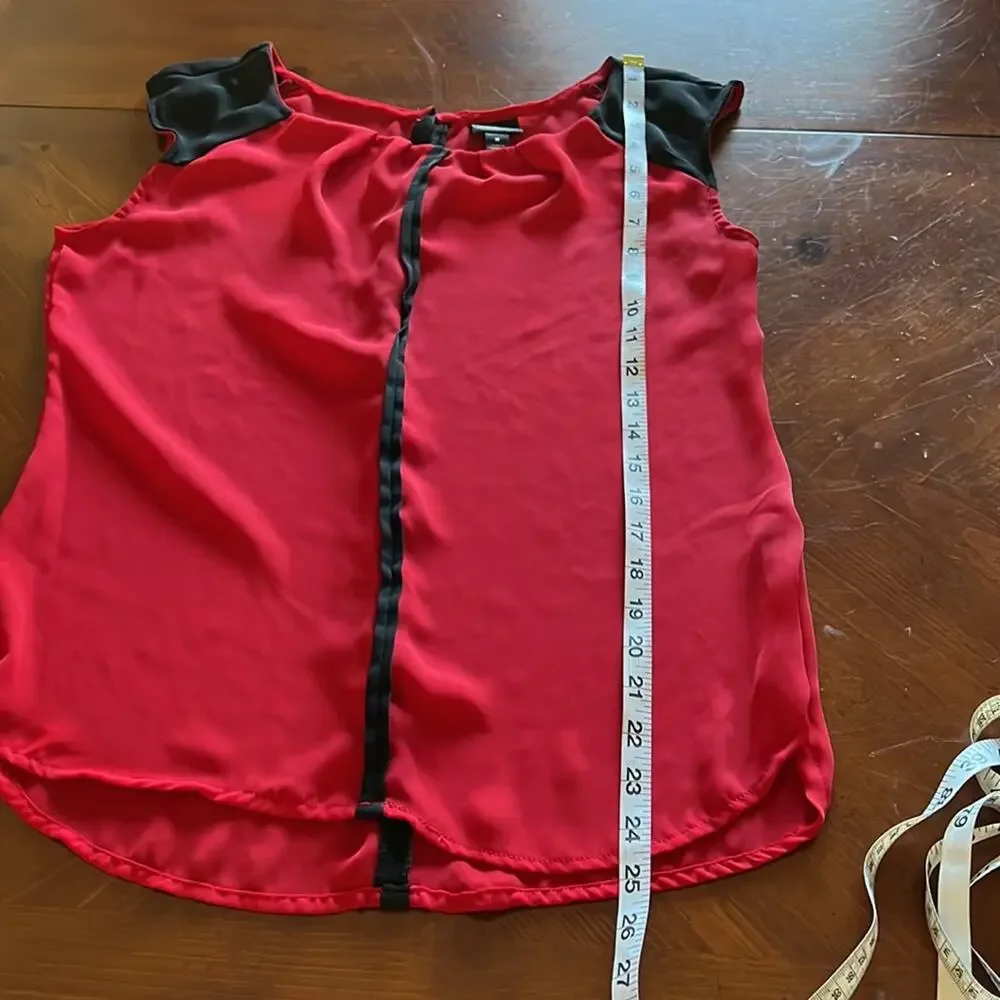Worthington Red & Black Sleeveless Blouse Woman Medium Office Dressy